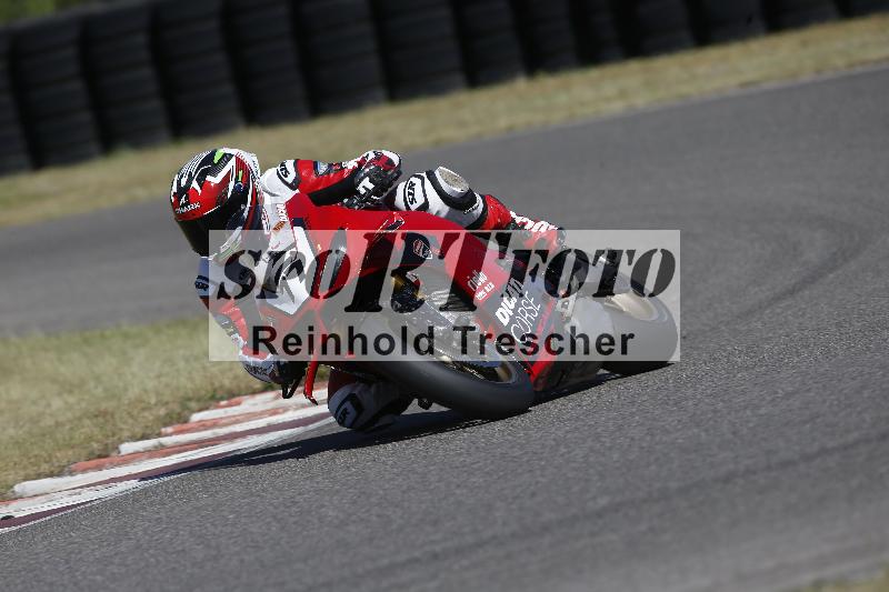 /12 30.04.2026  Speer Racing ADR/Gruppe rot/77